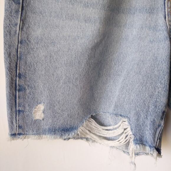 Zara 10 High Rise Denim Shorts with Belt Belted Light Wash Mom Jean Cuttoffs - Picture 4 of 11